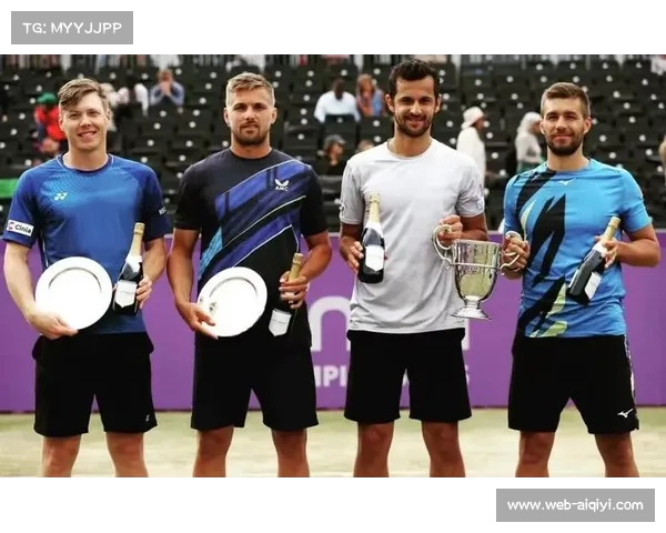 哈里·海利厄瓦拉-亨利·帕特恩直落两盘夺冠，首度加冕总决赛双打冠军